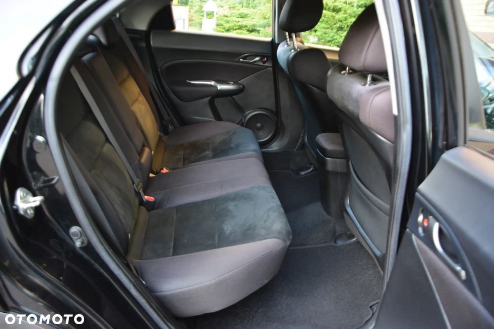 Honda Civic 1.8i-VTEC Sport - 23