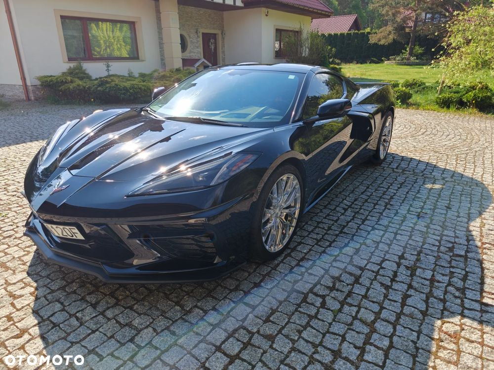 Chevrolet Corvette - 10