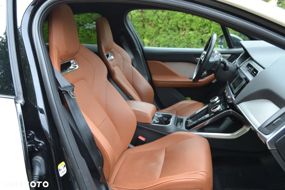Jaguar I-Pace EV400 AWD HSE - 8