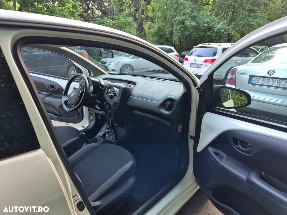 Toyota Aygo 1.0 VVY-I 5 usi X - 14