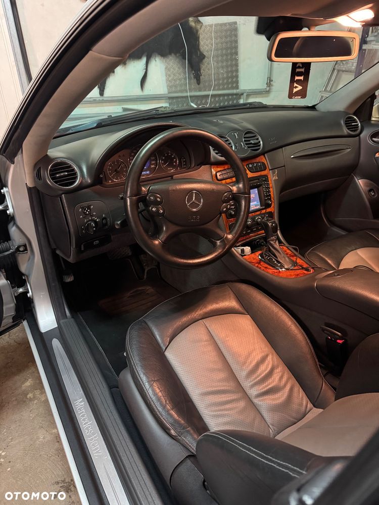 Mercedes-Benz CLK 320 - 9