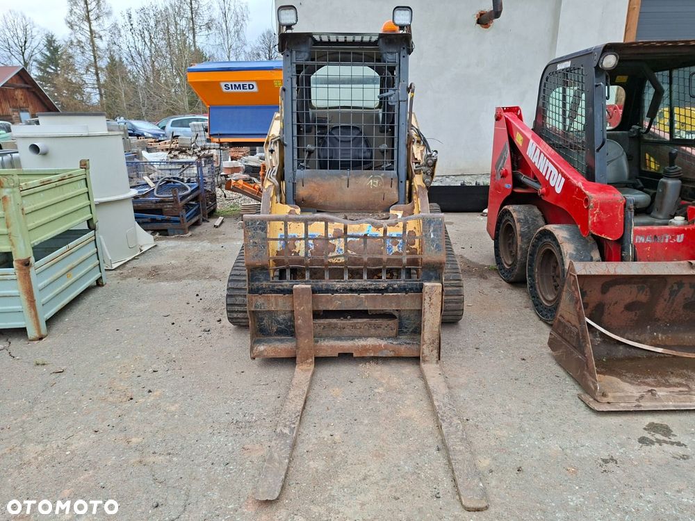 Caterpillar 257 B3 - 2