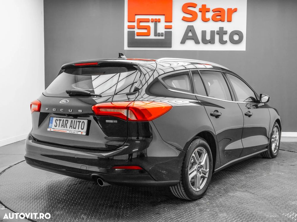 Ford Focus 1.0 EcoBoost MHEV Titanium - 6