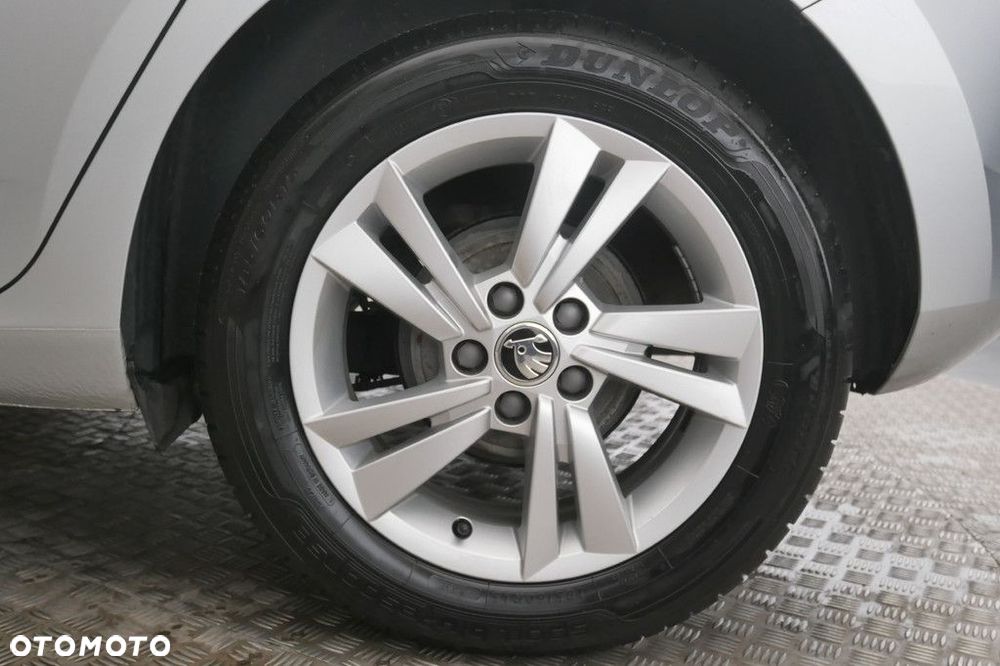 Skoda Fabia 1.0 TSI Ambition - 14