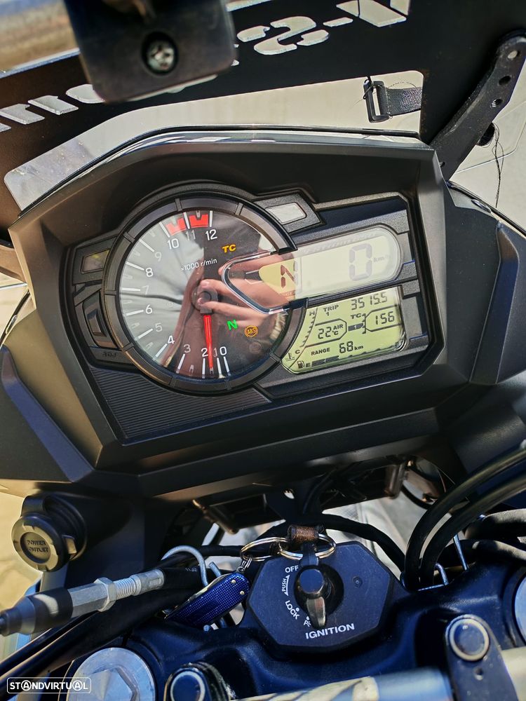 Suzuki v-strom VER 1 - 4