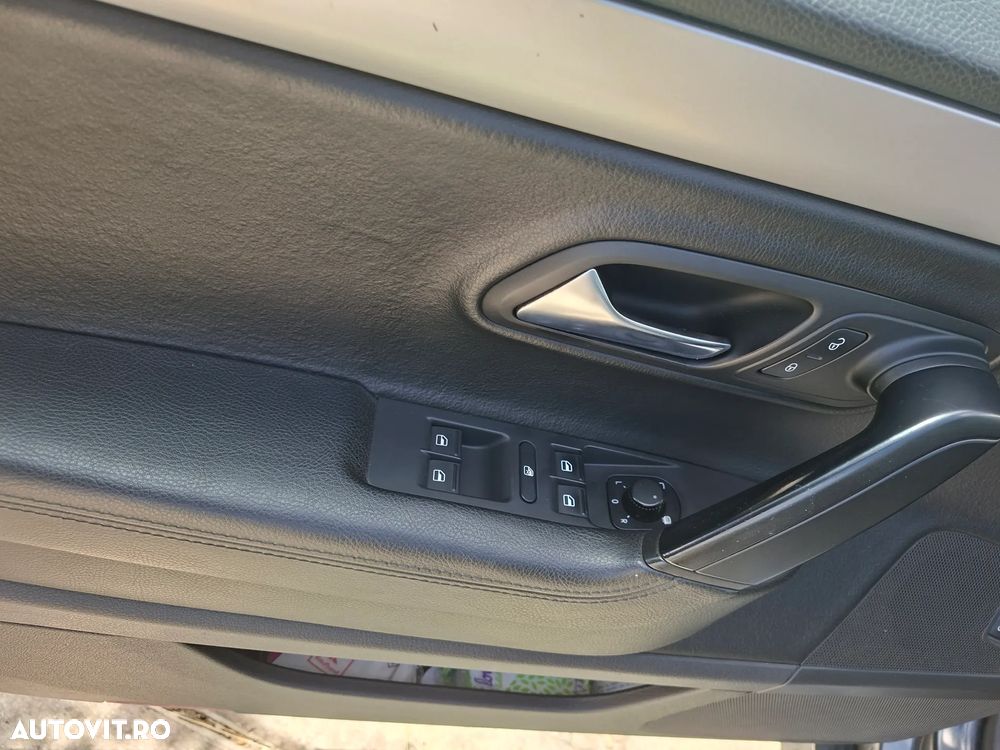 Volkswagen Passat CC 2.0 TDI DPF - 12
