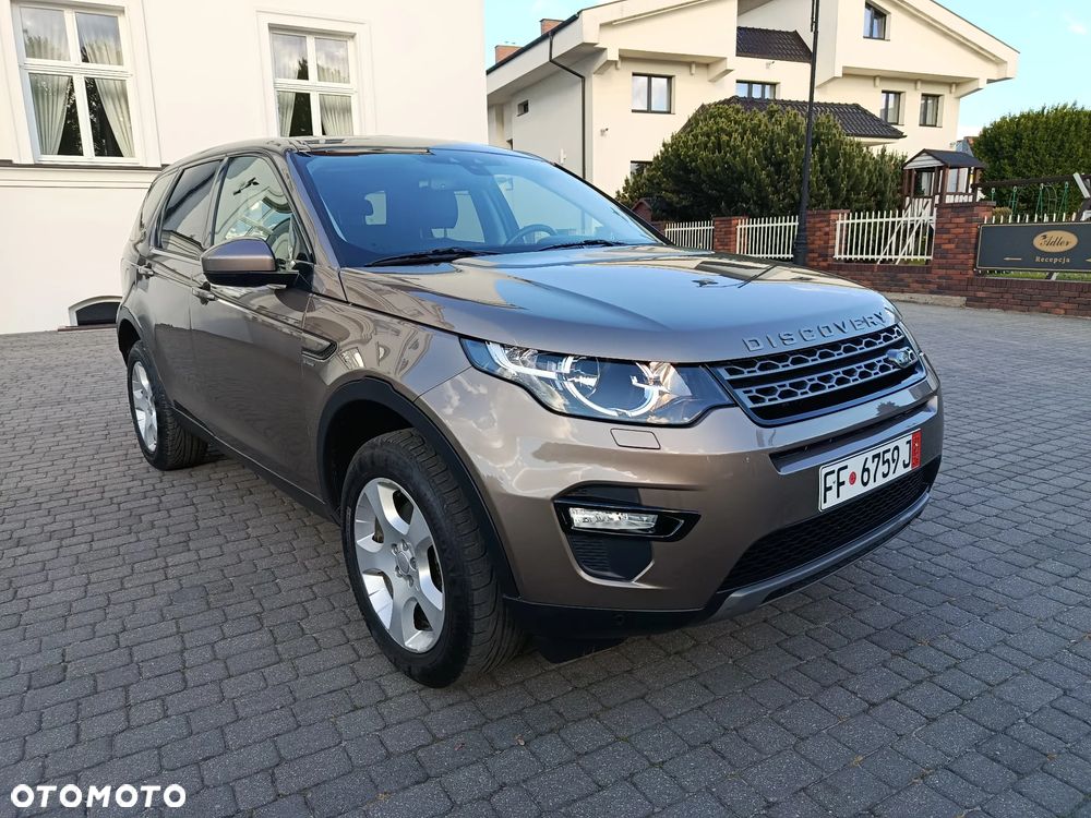 Land Rover Discovery Sport TD4 HSE Luxury - 6