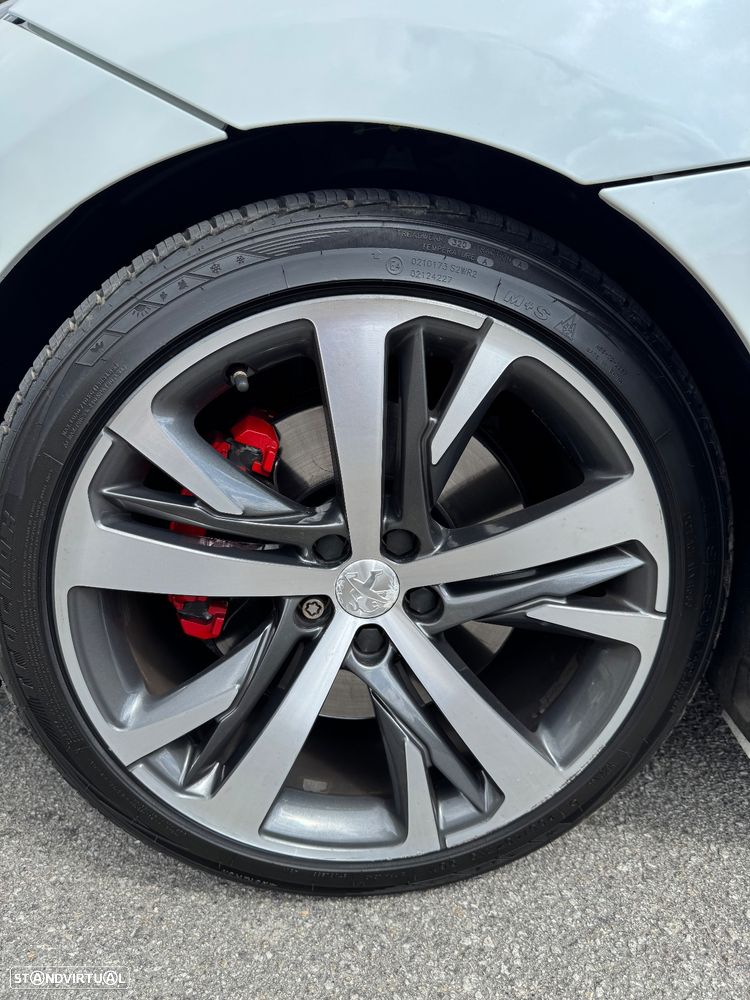 Peugeot RCZ 1.6 200 THP - 3