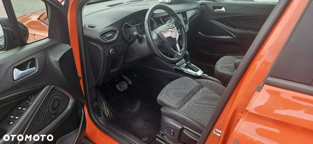 Opel Crossland - 10