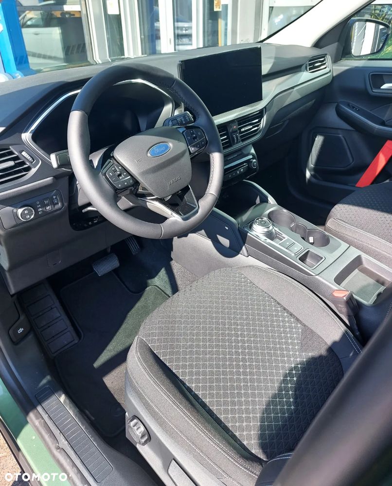 Ford Kuga 2.5 FHEV FWD Titanium eCVT - 9