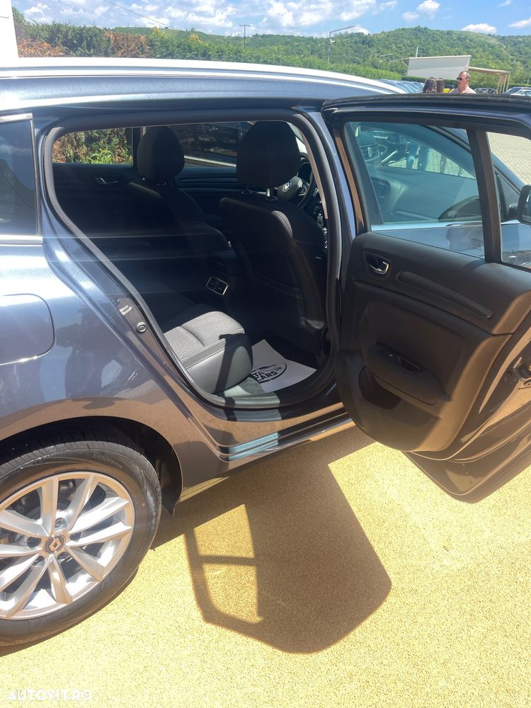 Renault Megane Blue dCi 116 Intens - 25