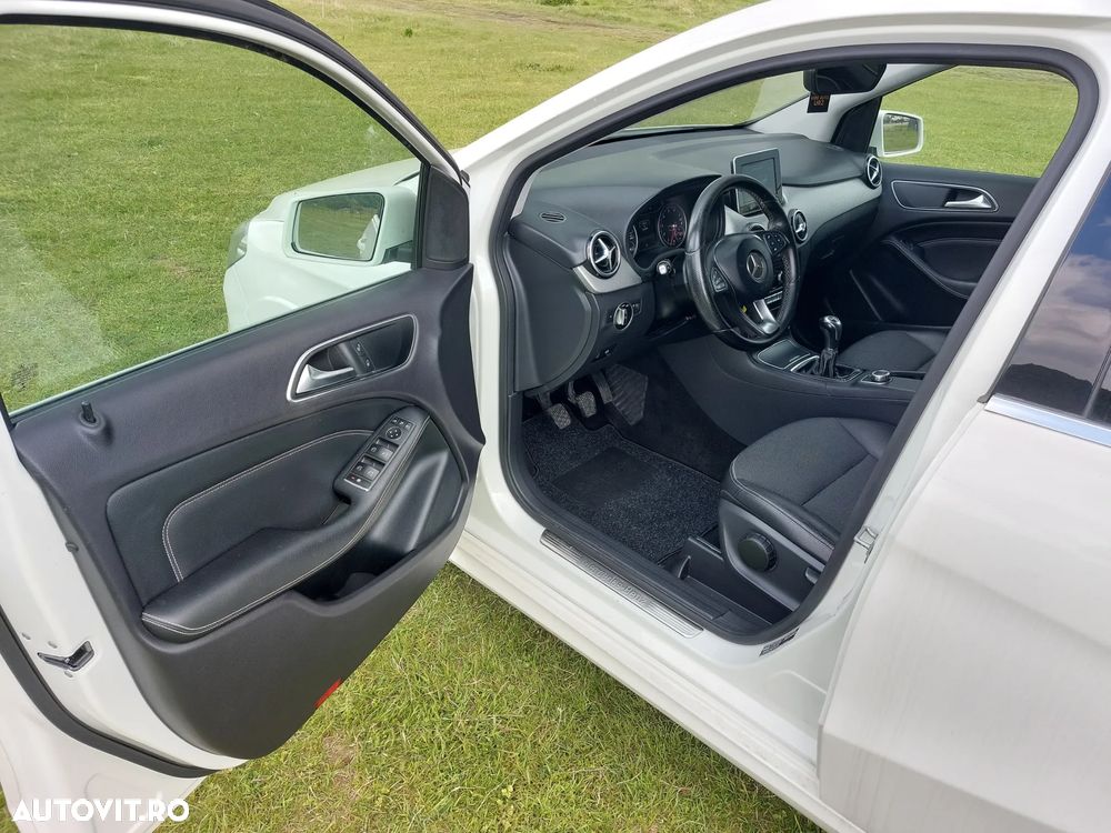 Mercedes-Benz B 200 Natural Drive c Urban - 5