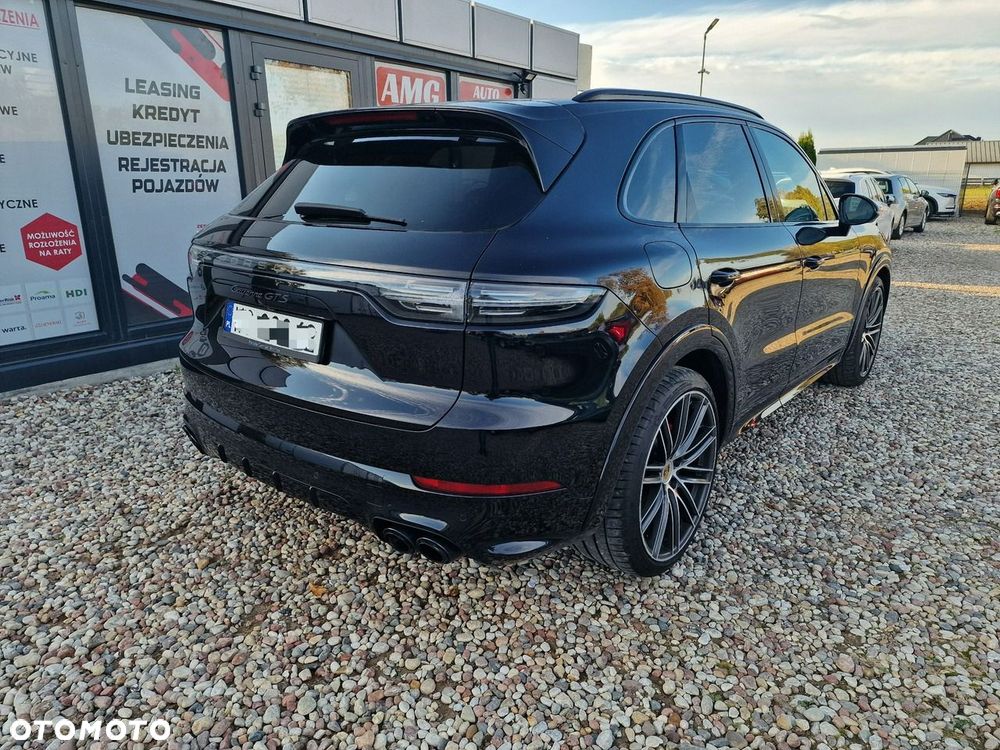 Porsche Cayenne - 8