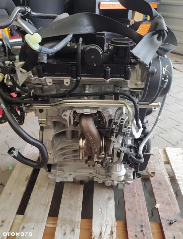VOLVO XC40 SILNIK 1.5 T SILNIK KOMPLETNY B3154T9 - 2