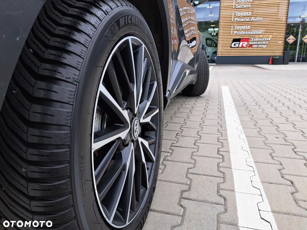 Toyota C-HR Lounge - 30
