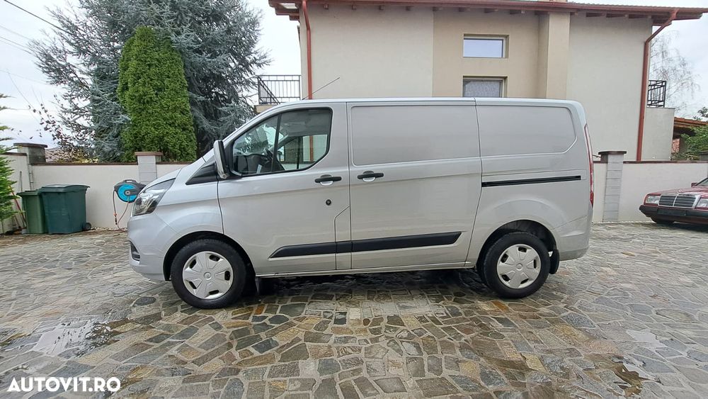 Ford CUSTOM VAN TREND L1H1 FWD - 8