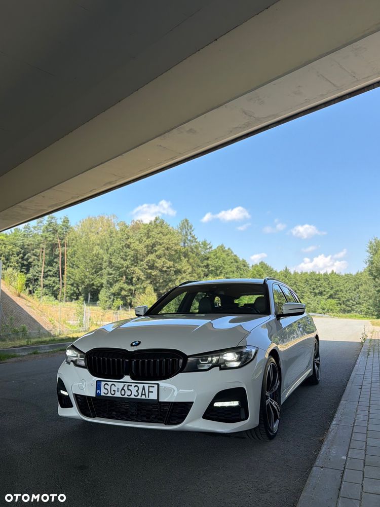 BMW Seria 3 320i M Sport - 17