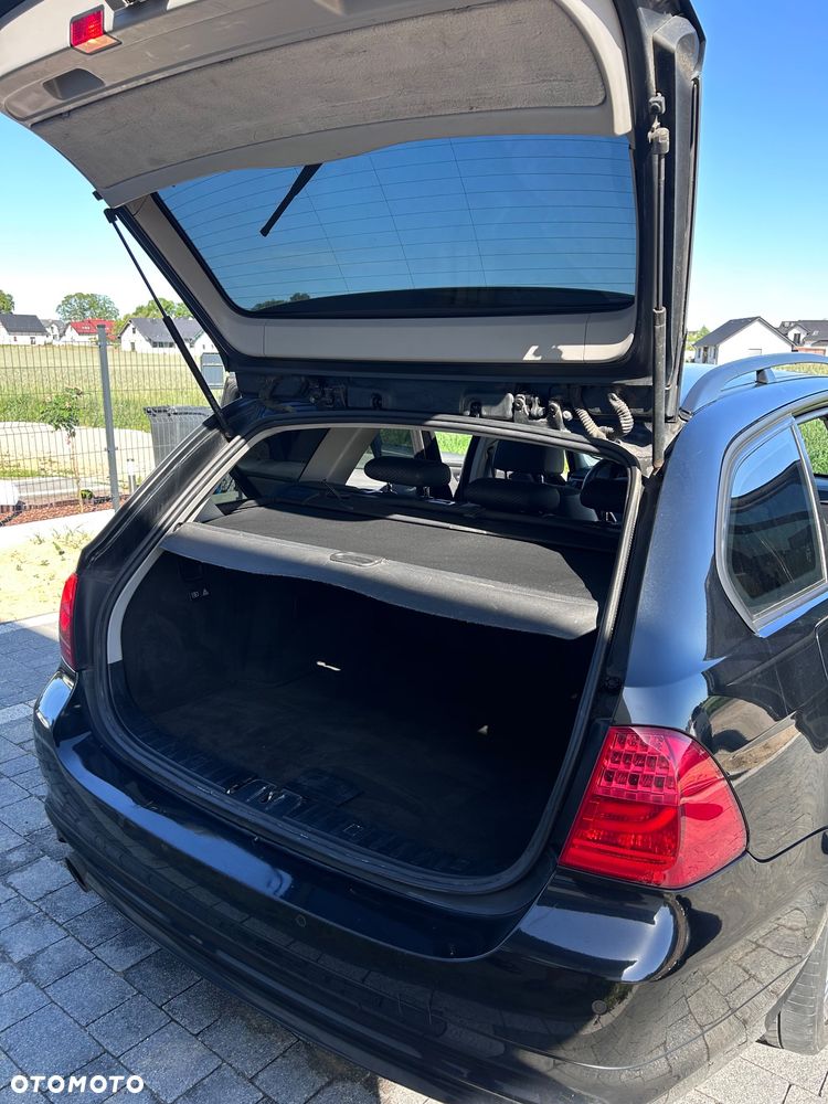BMW Seria 3 - 12