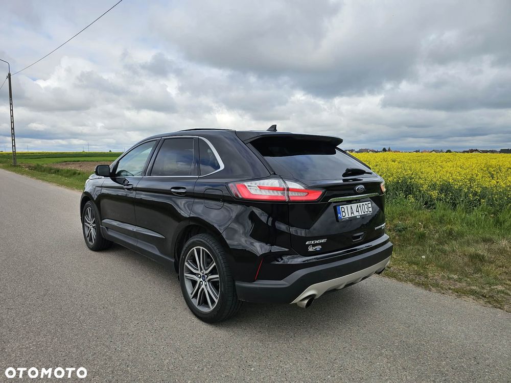 Ford Edge - 11