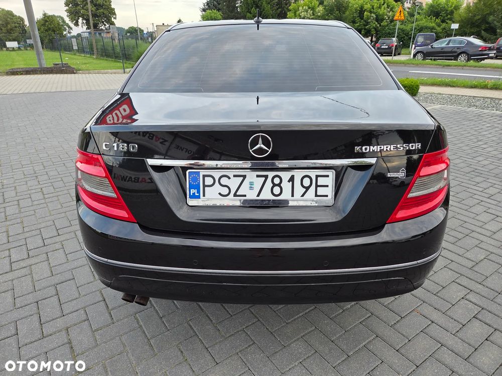 Mercedes-Benz Klasa C 180 Kompressor BlueEFFICIENCY Special Edition - 6