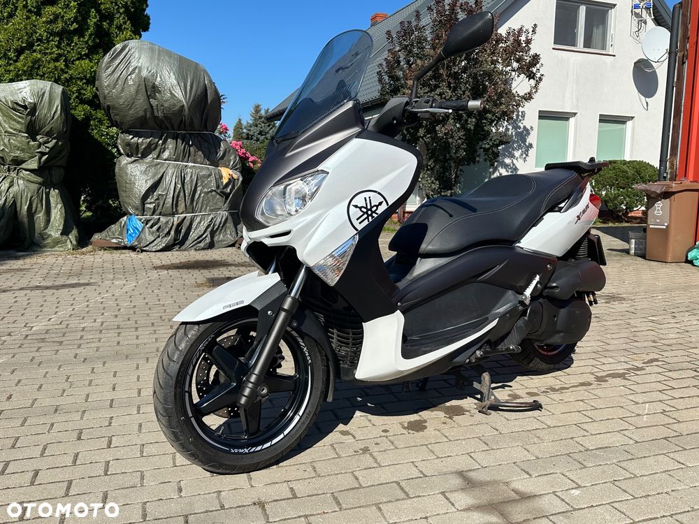 Yamaha X-max - 1