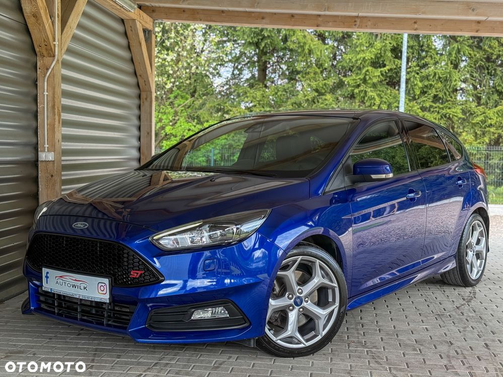 Ford Focus 2.0 EcoBoost ST mit Leder-Sport-Paket - 25