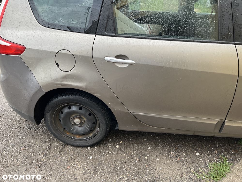Renault Grand Scenic - 3