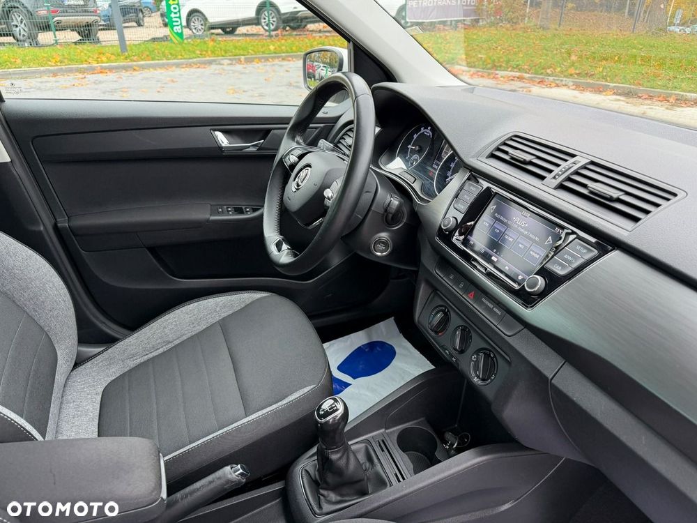 Skoda Fabia 1.0 TSI Drive 125 - 36
