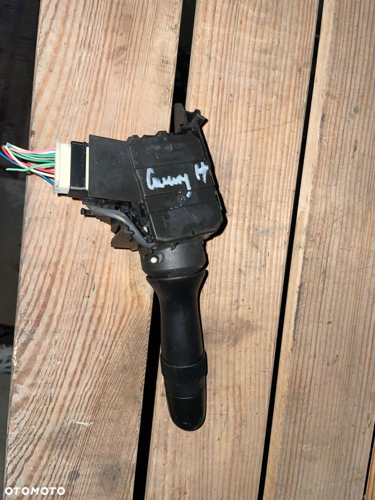 PRZEŁĄCZNIK KIERUNKOWSKAZÓW ŚWIATEŁ TOYOTA CAMRY 2006-2011 - 2