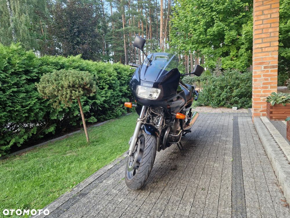 Yamaha XJ - 8