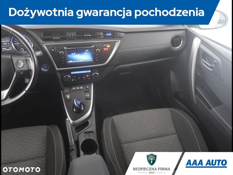 Toyota Auris - 9