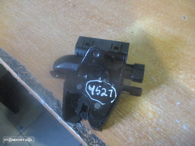 Fecho 12792806 SAAB 93 2010 5P MALA 4 PINOS - 3