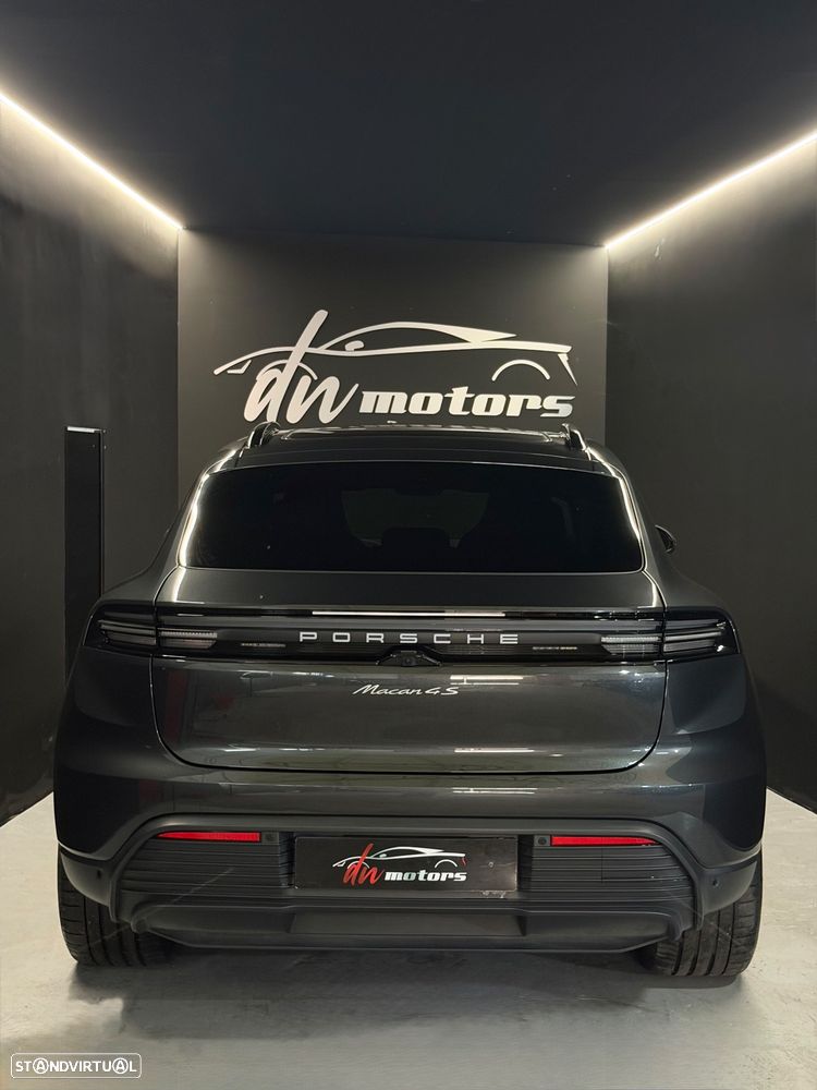 Porsche Macan Electric 4S - 4