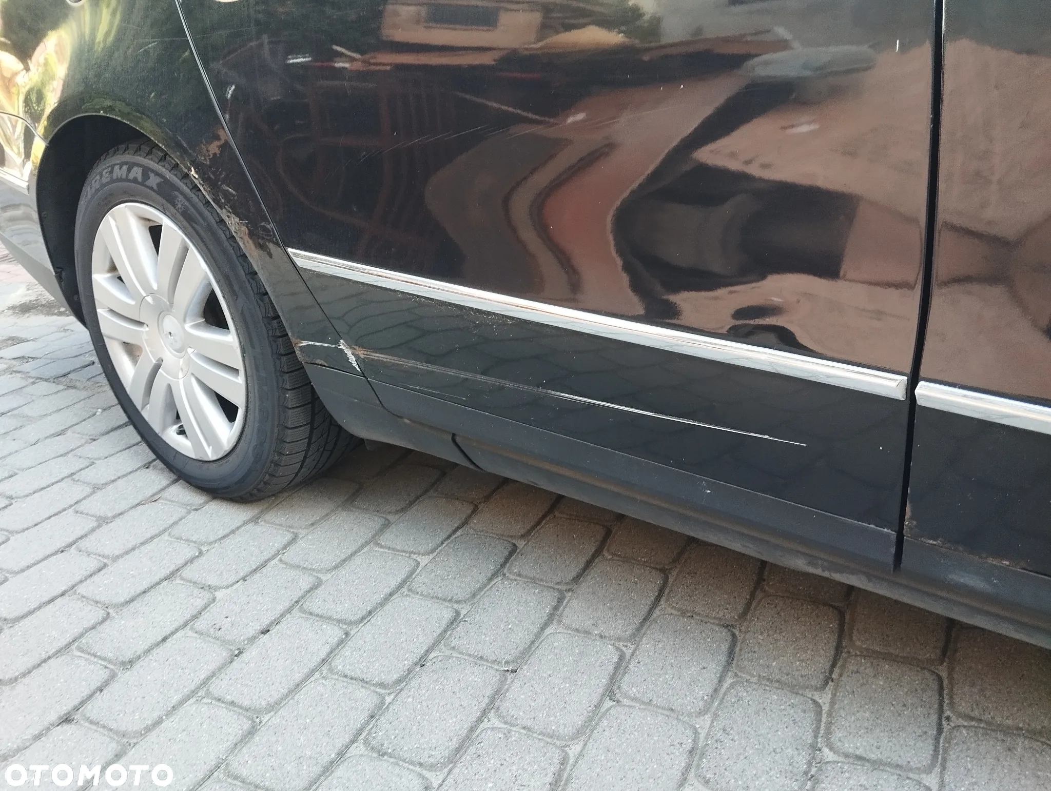 Volkswagen Passat 2.0 TDI DPF Highline - 3