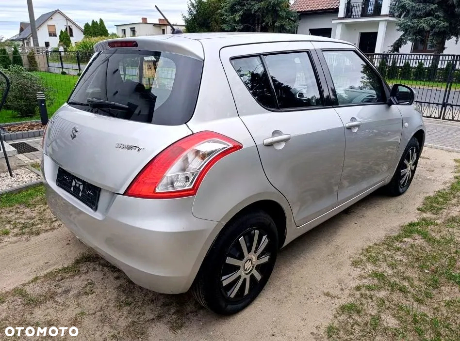 Suzuki Swift 1.2 Comfort Plus - 6