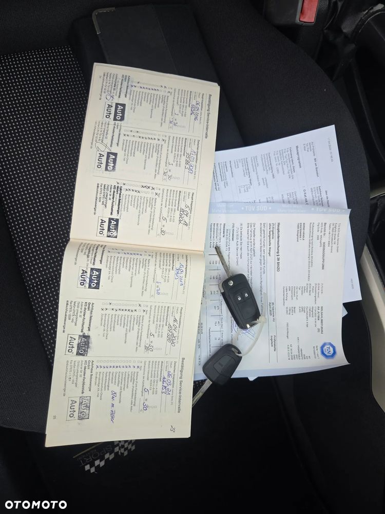 Opel Astra 1.8 Sport - 8