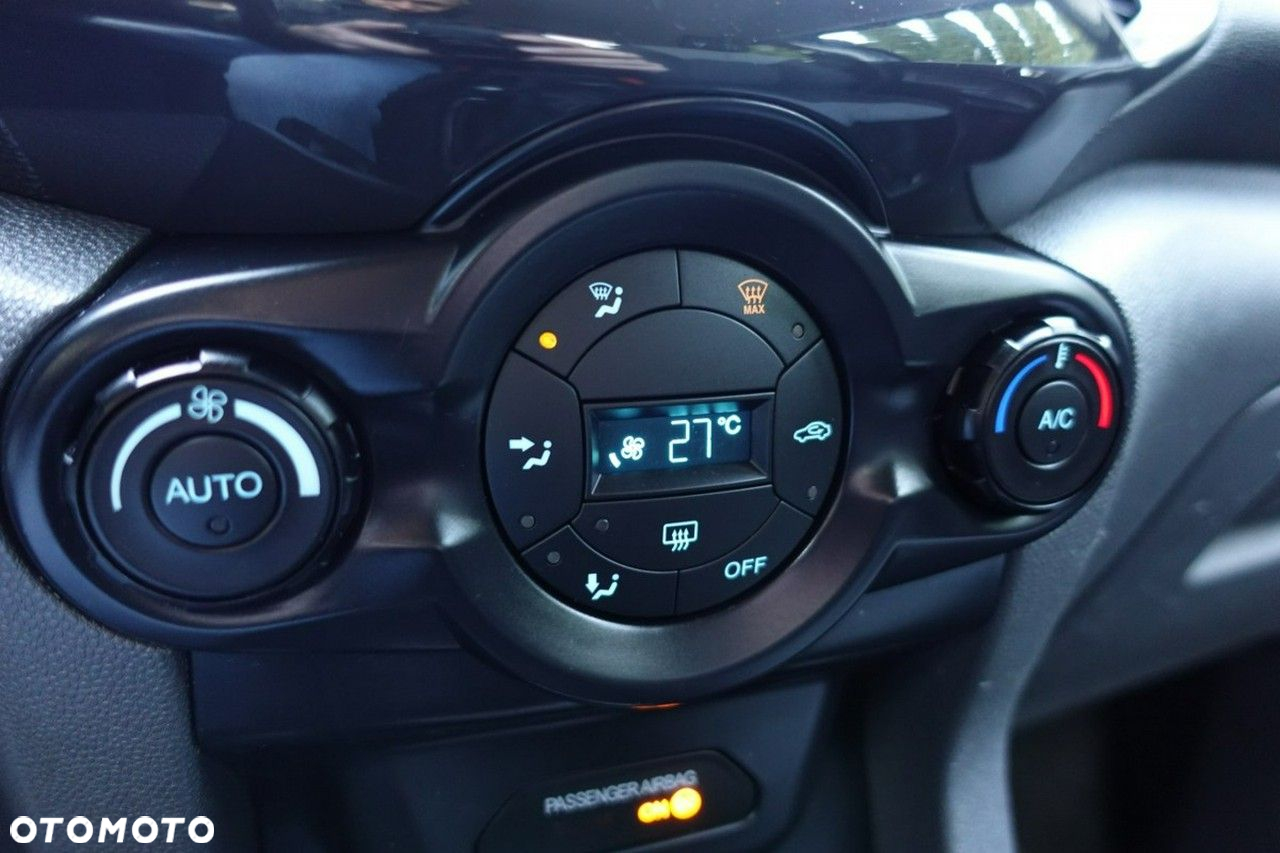 Ford EcoSport - 19