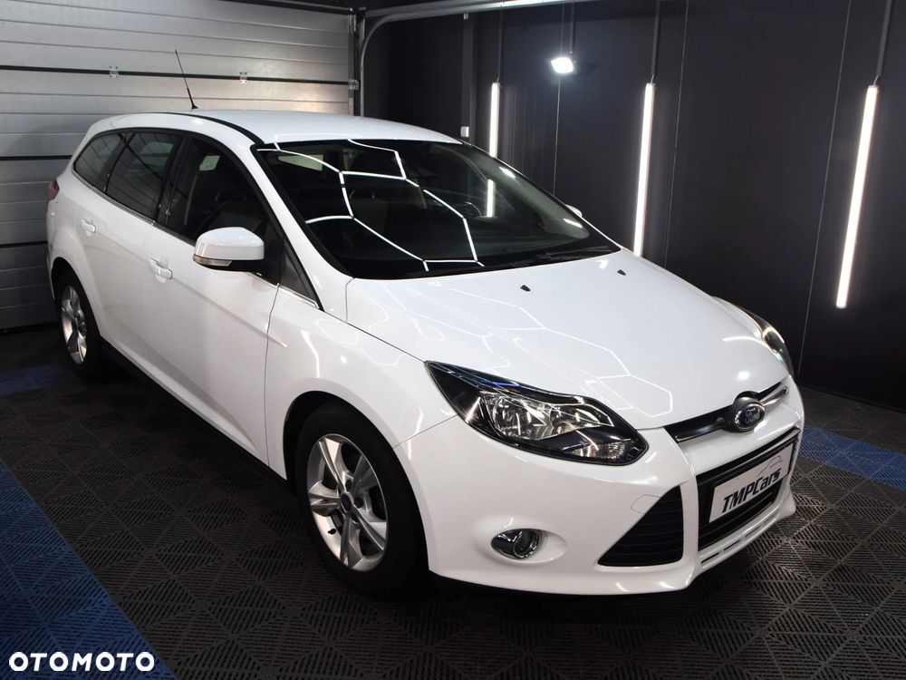 Ford Focus - 25