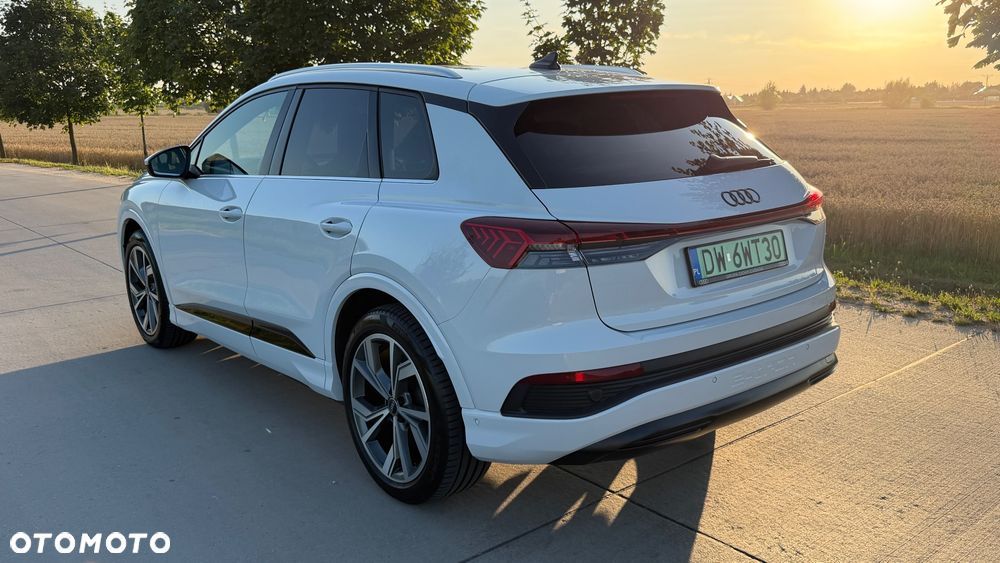Audi Q4 e-tron - 10