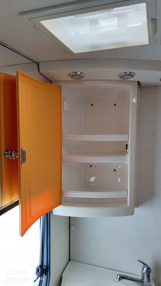 Dethleffs Camper - 9