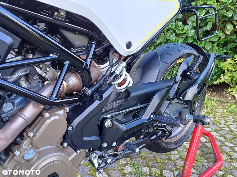 Husqvarna Vitpilen - 31