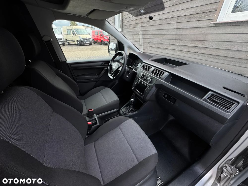 Volkswagen CADDY - 17