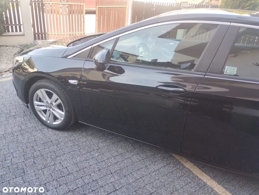 Opel Astra 1.4 T Dynamic - 9