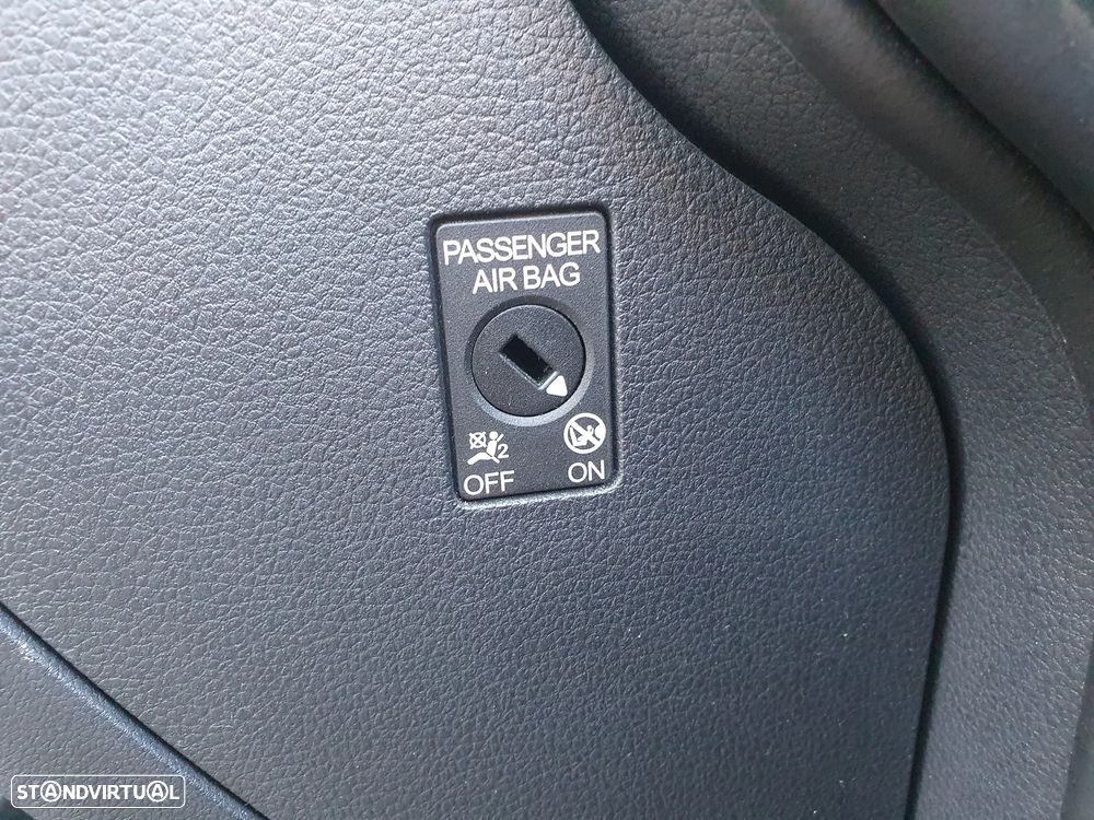 VW Golf Variant 1.6 TDi BlueMotion Confortline - 38