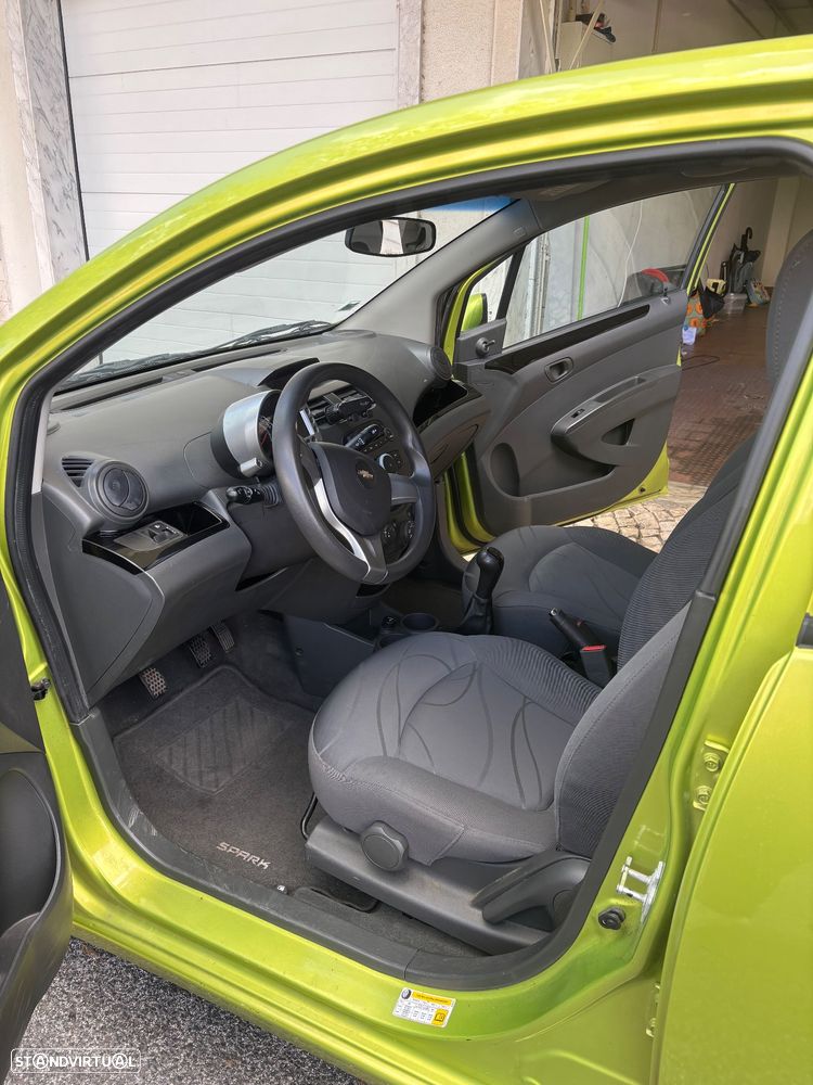 Chevrolet Spark 1.0 LS - 7