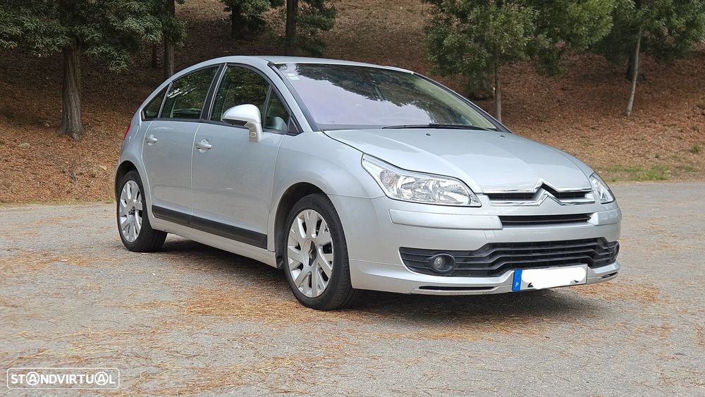 Citroën C4 1.6 HDi 110 VTR Pack - 3