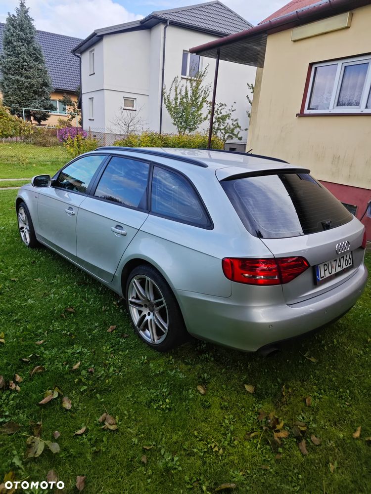 Audi A4 - 4