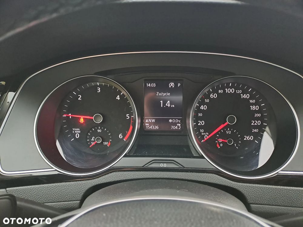 Volkswagen Passat Variant 2.0 TDI DSG (BlueMotion Technology) Comfortline - 25
