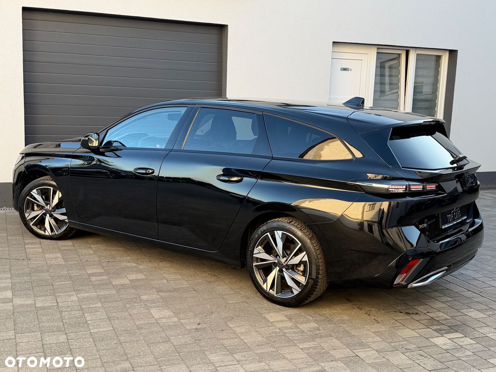 Peugeot 308 BlueHDi 130 EAT8 Allure - 30