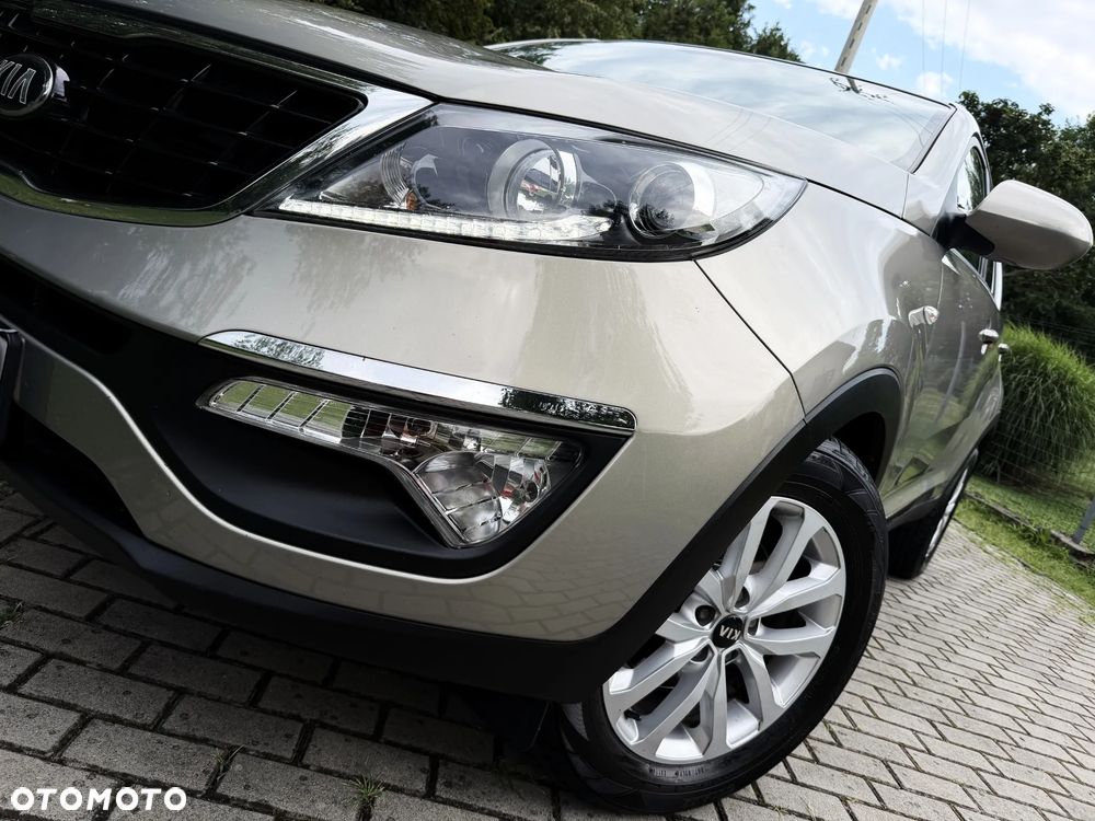 Kia Sportage 1.6 GDI 2WD Dream-Team Edition - 38